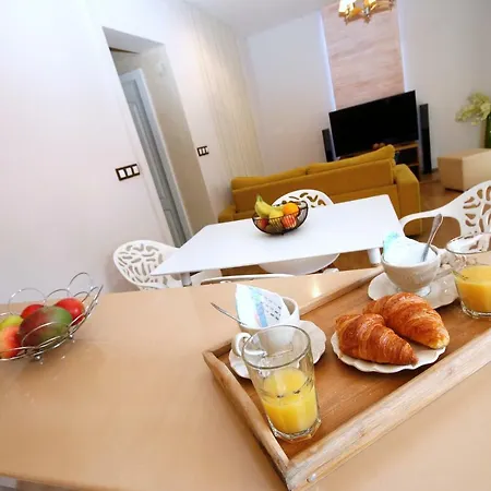 Mantega Apartment *