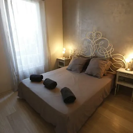 Apartment Mantega *